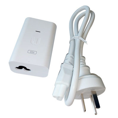 POE-24-7W 24VDC 0.3AギガビットPoEの電源のプラグを差し込みなさい