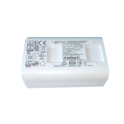 POE-24-7W 24VDC 0.3AギガビットPoEの電源のプラグを差し込みなさい
